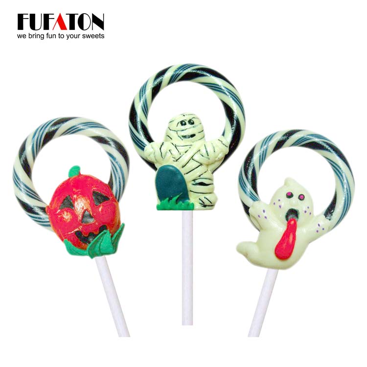 Hand made Cartoon Lollipop candy with wreath for Halloween