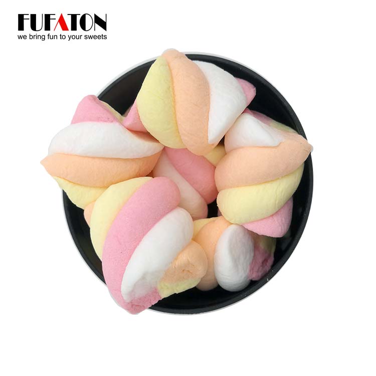 138g pink and white rainbow twist marshmallow candy