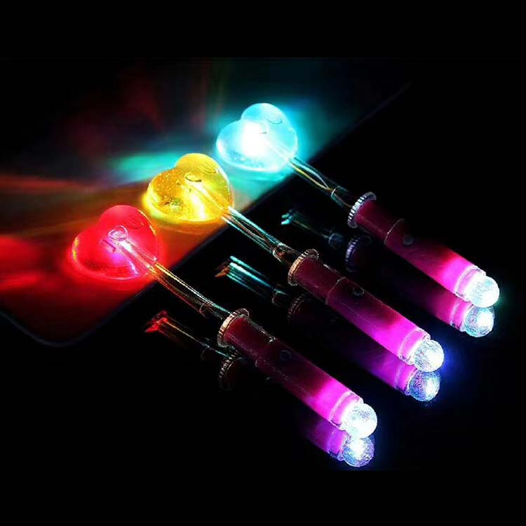 2021 Healthy sugar free Blink light lollipop candy with light up sticks 