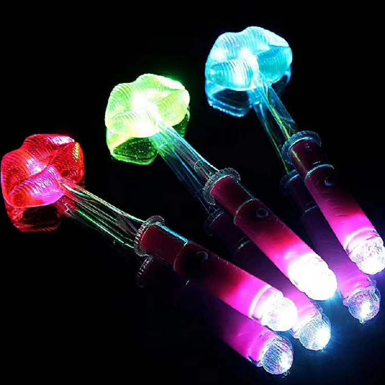 2021 Healthy sugar free Blink light lollipop candy with light up sticks 